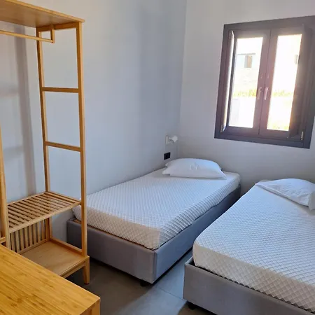 Ippocampos Aparthotel Adamantas (Milos)