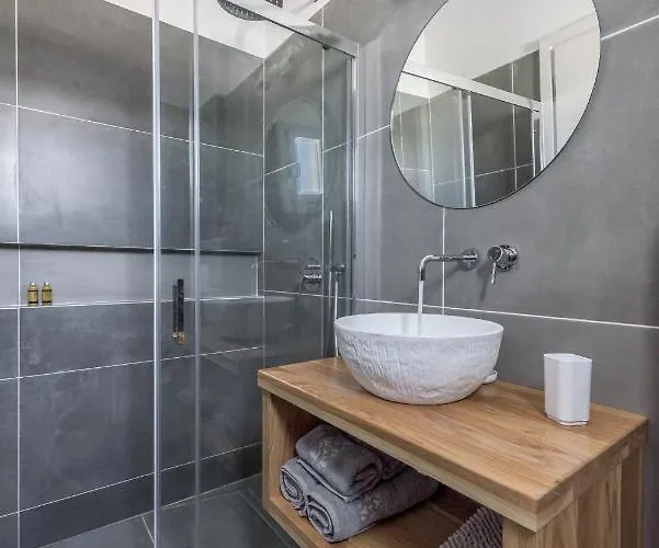 Отель Ippocampos Адамас