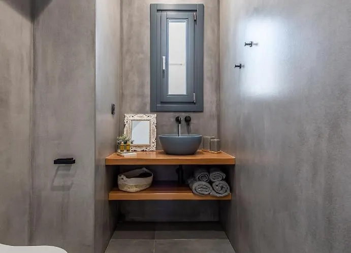 Отель Ippocampos *