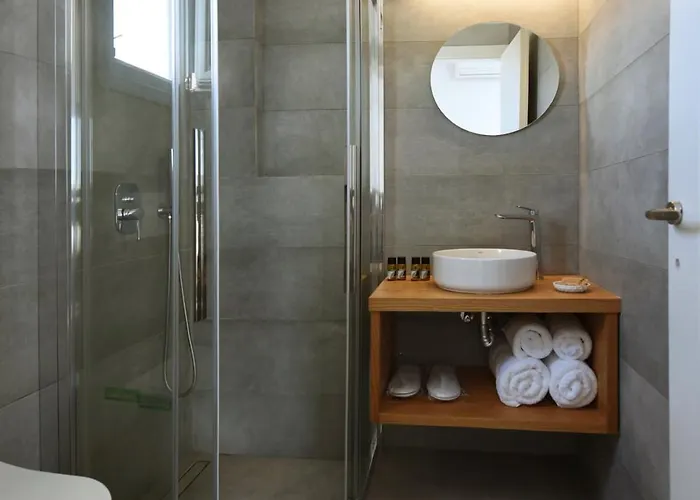 Отель Ippocampos *