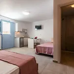 Ippocampos Hotel Adamantas