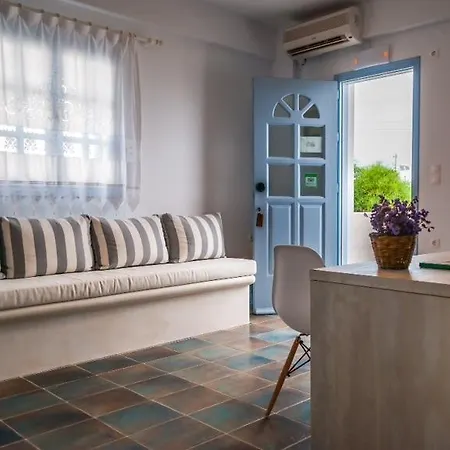 Ippocampos Lejlighedshotel Adamantas