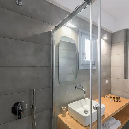 Ippocampos 4* Adamantas (Milos)
